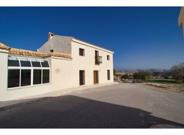 Resale - Finca / Country Property - Aspe