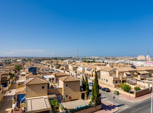 Herverkoop - Villa - Torrevieja - Pueblo - Centro