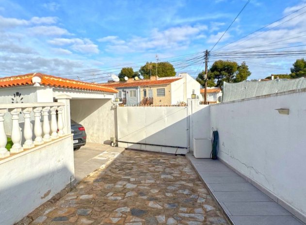 Herverkoop - House - Torrevieja - Los Balcones