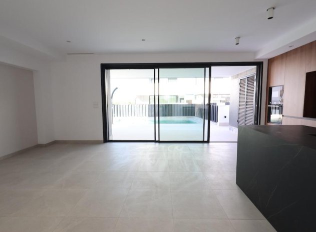 Resale - Villa - Los Alcazares - Santa Rosalia