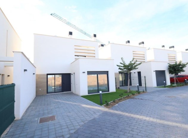 Resale - Villa - Los Alcazares - Santa Rosalia