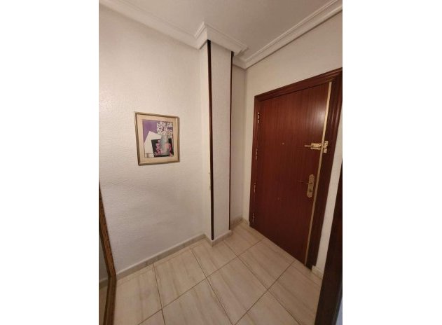 Resale - Apartment / flat - Torrevieja - Center