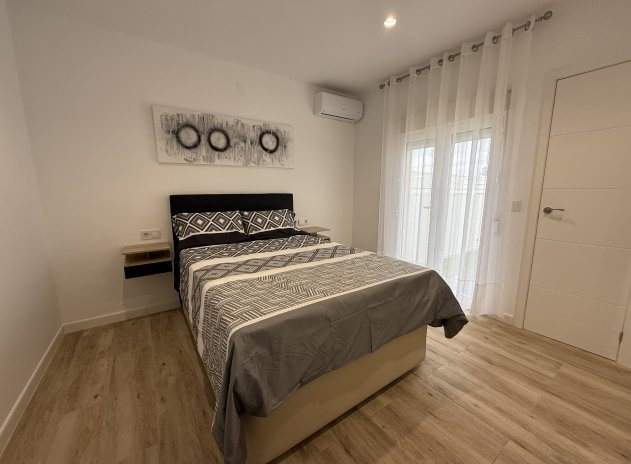 Revente - Villa - Torrevieja - San luis