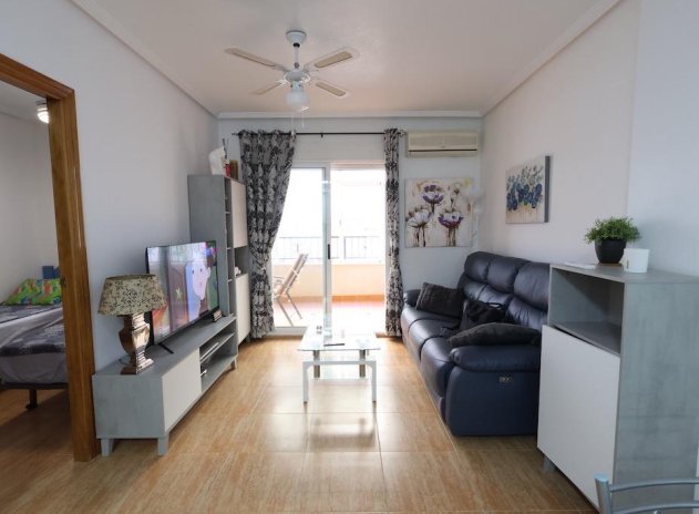 Herverkoop - Appartement / flat - Orihuela Costa - Punta Prima