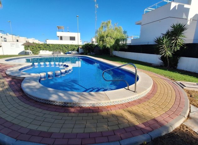 Wiederverkauf - Villa - Orihuela Costa - Lomas de Cabo Roig-Los Dolses