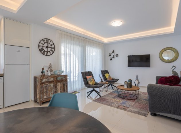 Resale - Apartment / flat - Quesada