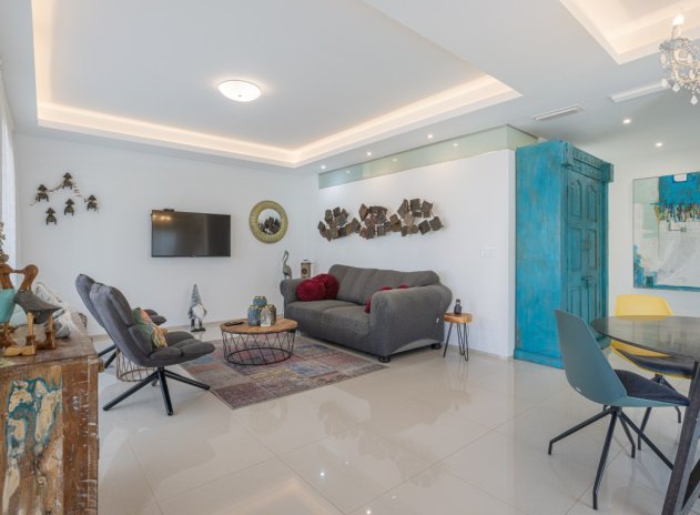 Resale - Apartment / flat - Quesada