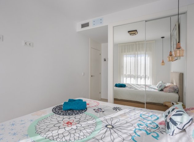 Resale - Apartment / flat - Quesada