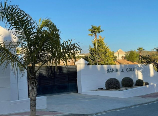 Herverkoop - Appartement / flat - Mutxamel - Club De Golf Bonalba