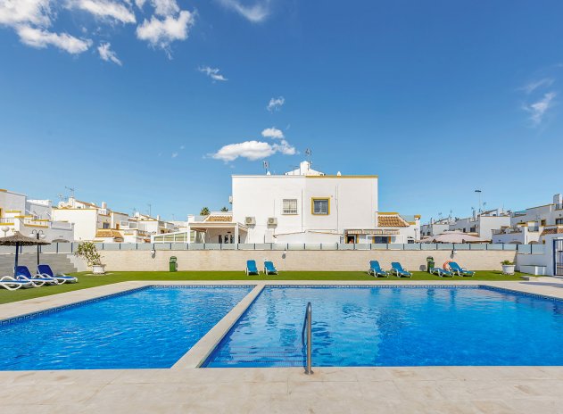 Herverkoop - Country Property - Torrevieja