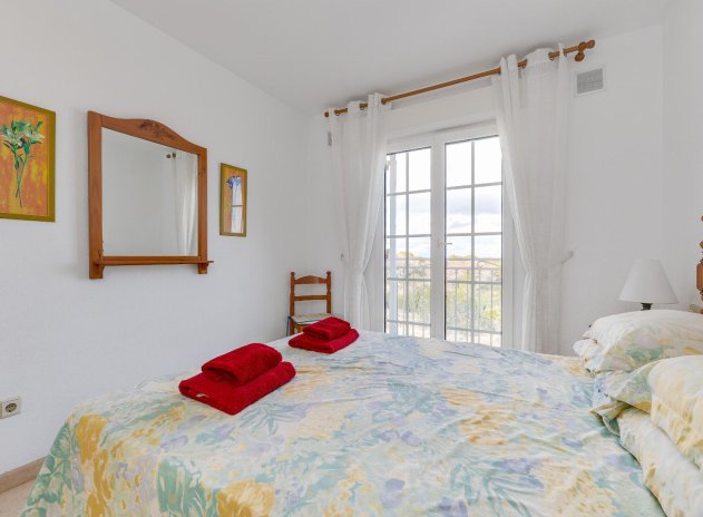 Resale - Bungalow - Orihuela Costa - Villamartín