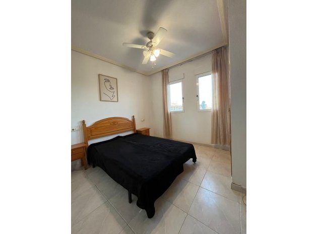 Resale - Apartment / flat - Orihuela Costa - Los Almendros-La Florida