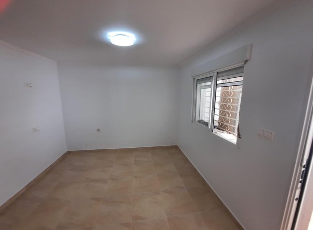 Reventa - Apartamento / piso - Torrevieja - Torretas