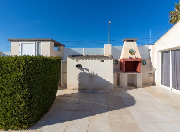 Wiederverkauf - Villa - Torrevieja - El Chaparral