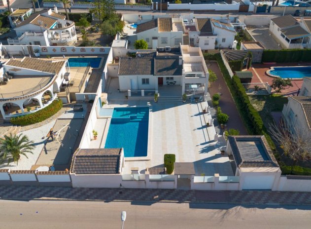 Wiederverkauf - Villa - Torrevieja - El Chaparral