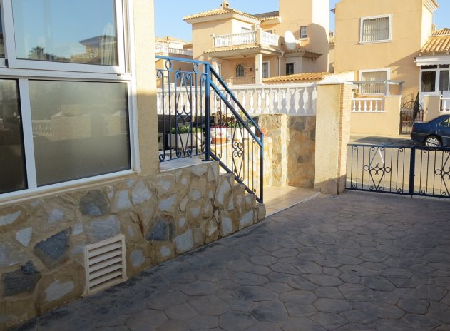 Resale - Semi Detached Villa - Orihuela Costa - Los Altos