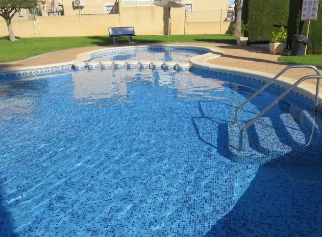 Resale - Semi Detached Villa - Orihuela Costa - Los Altos