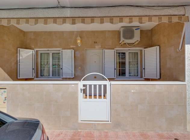 Resale - Bungalow - Torrevieja - Acequion