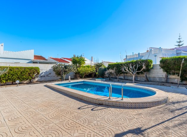 Herverkoop - Villa - Torrevieja - La siesta