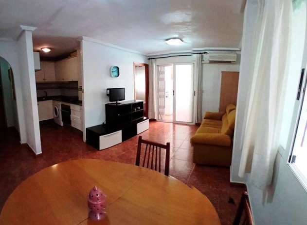 Herverkoop - Appartement / flat - Torrevieja - Estacion de autobuses