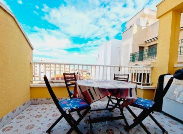 Herverkoop - Appartement / flat - Torrevieja - Playa de los Locos