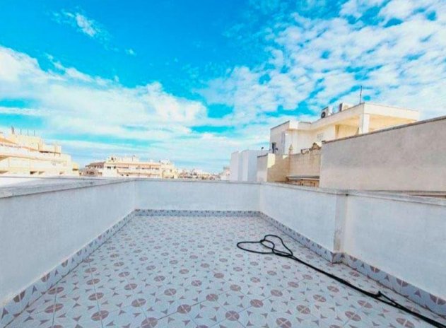 Herverkoop - Appartement / flat - Torrevieja - Playa de los Locos