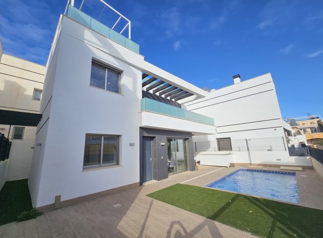 Resale - Villa - Villamartin - Villamartín