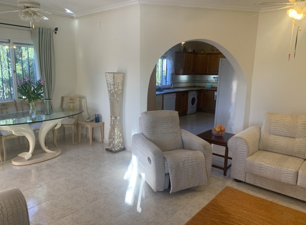 Resale - Villa - Catral