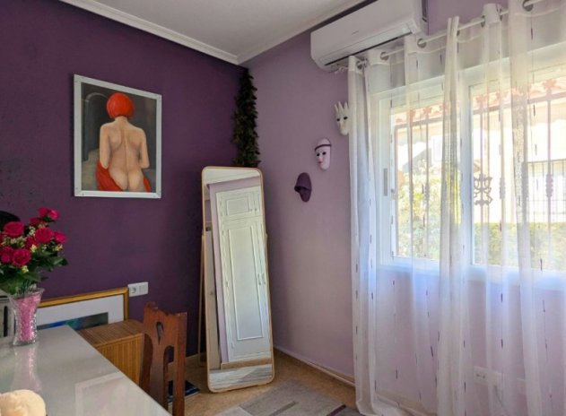 Resale - Villa - Lo Crispin