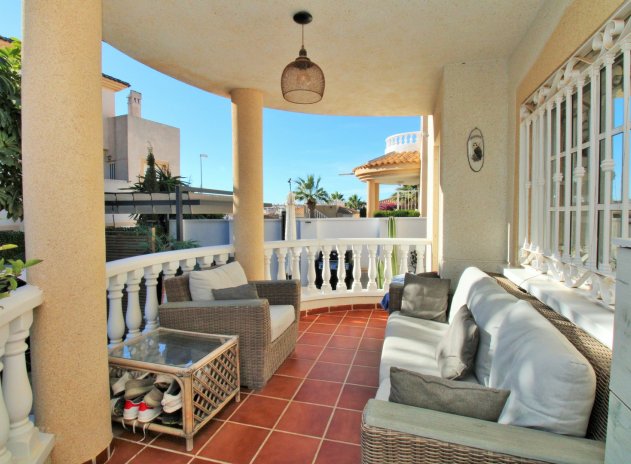 Resale - Villa - Villamartin - Villamartín