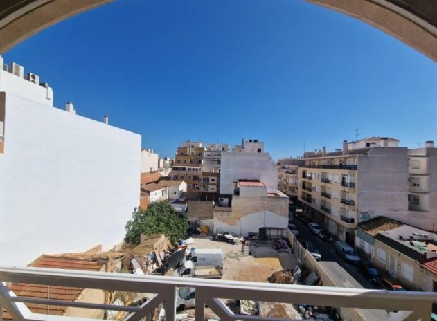 Reventa - Apartamento / piso - Torrevieja