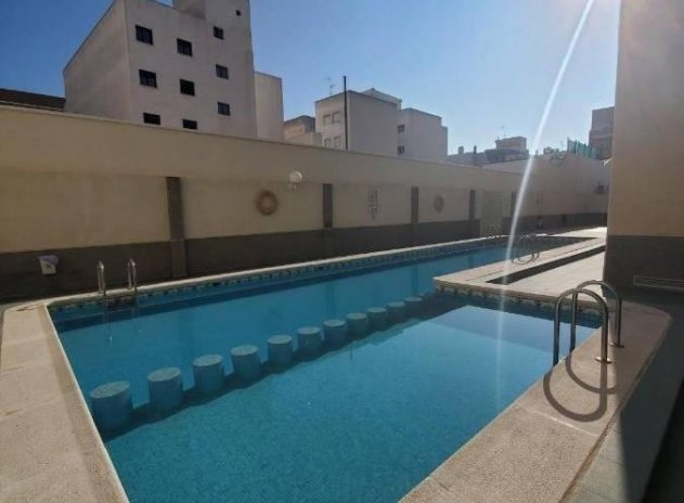 Reventa - Apartamento / piso - Torrevieja