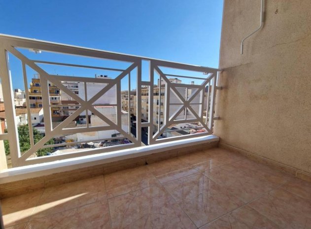 Reventa - Apartamento / piso - Torrevieja