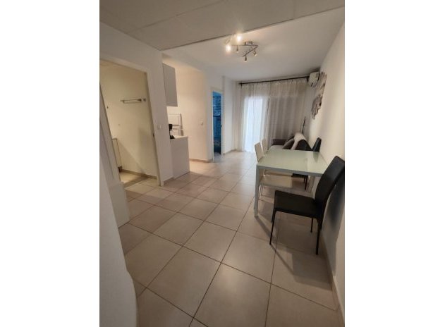 Reventa - Apartamento / piso - Torrevieja