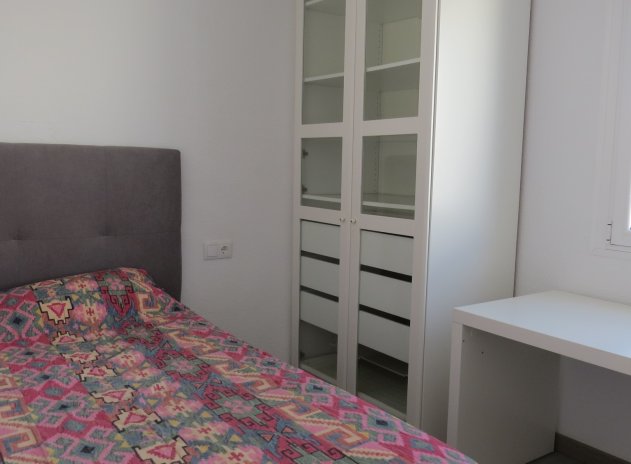 Herverkoop - Appartement / flat - Torrevieja - Center