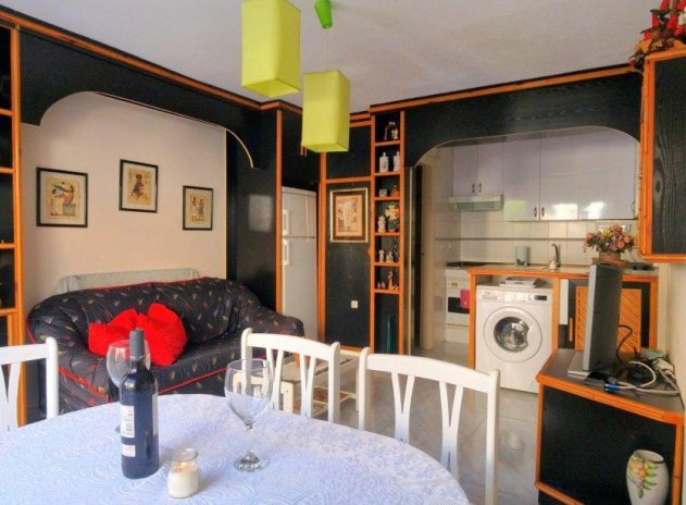 Resale - Terraced house - Torrevieja - Carrefour