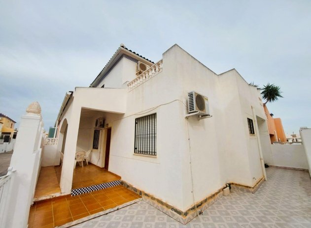 Revente - Villa - Torrevieja - Los Altos