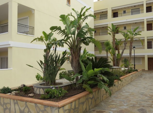 Resale - Apartment / flat - Orihuela Costa - Villamartín