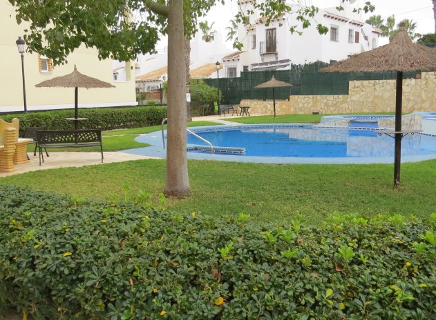 Resale - Apartment / flat - Orihuela Costa - Villamartín