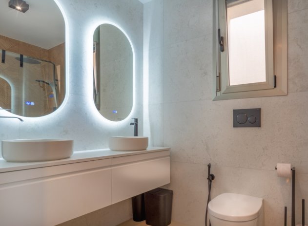 Revente - Villa - San Miguel de Salinas