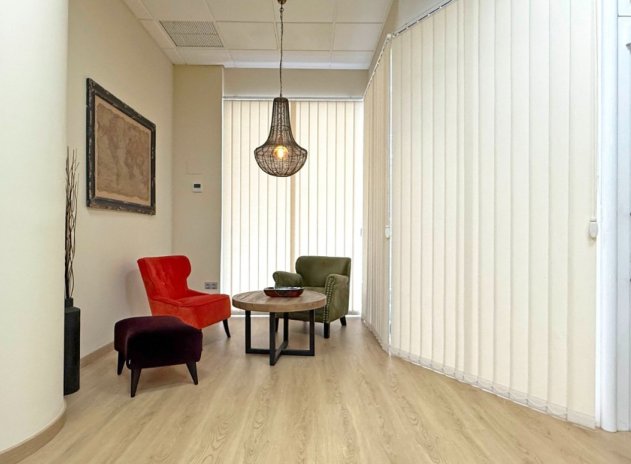 Reventa - Comercial - Torrevieja