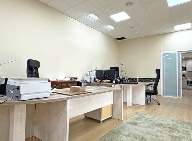 Reventa - Comercial - Torrevieja