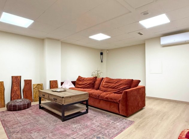 Reventa - Comercial - Torrevieja