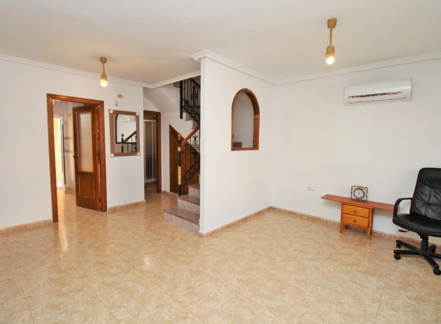 Wiederverkauf - Terrassenhaus - Villamartin - Villamartín