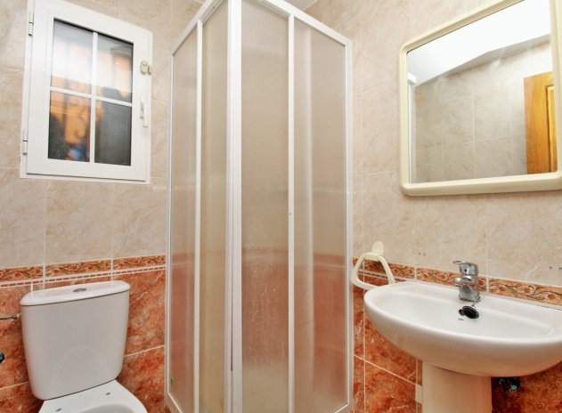 Wiederverkauf - Terrassenhaus - Villamartin - Villamartín