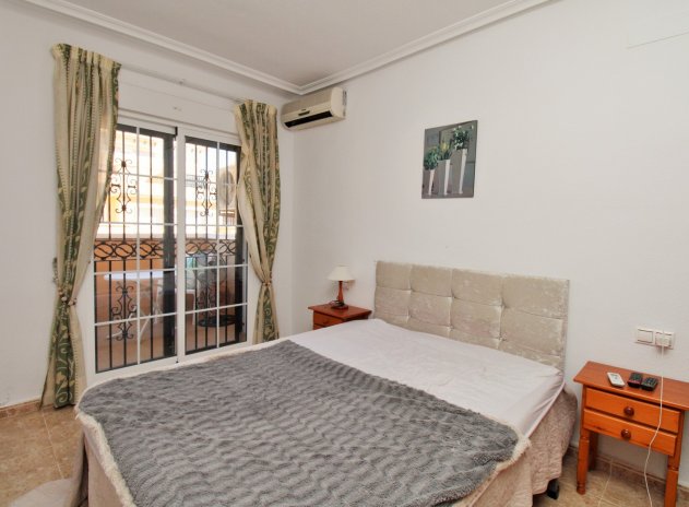 Wiederverkauf - Terrassenhaus - Villamartin - Villamartín