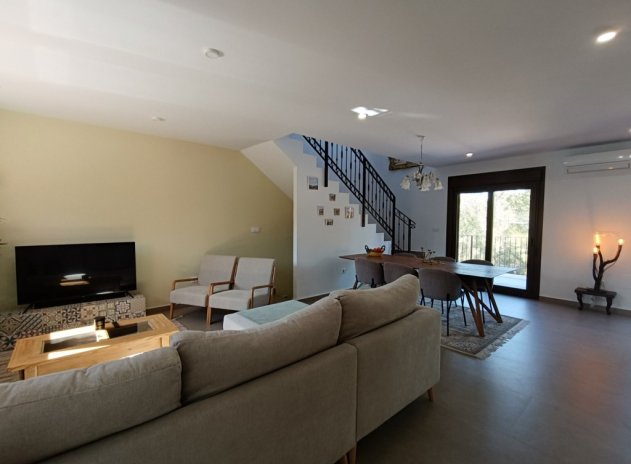 Herverkoop - Villa - Pinar de Campoverde