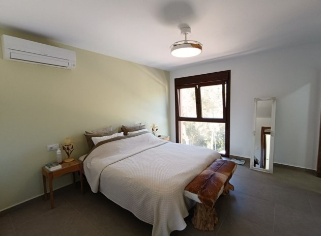 Herverkoop - Villa - Pinar de Campoverde