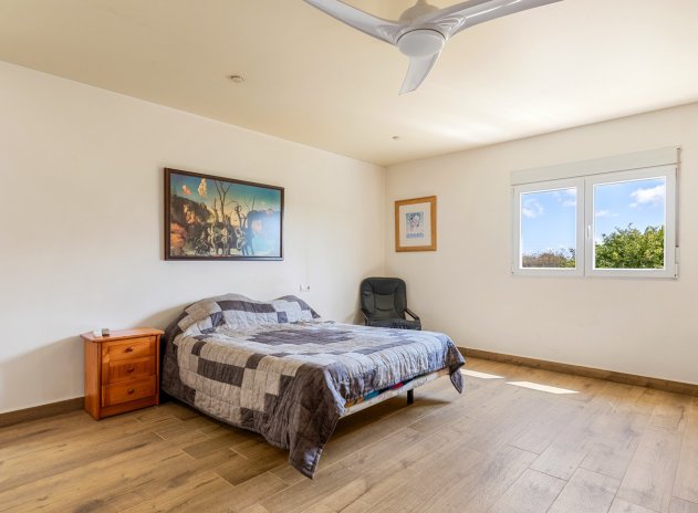 Wiederverkauf - Villa - Los Montesinos