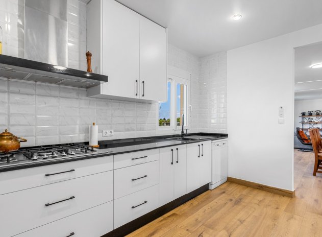 Wiederverkauf - Villa - Los Montesinos